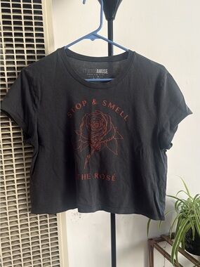 Muse Black Crop Tee with Red Rose Graphic